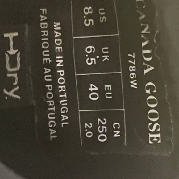 Canada Goose Gracier Trail size 8 & half - Picture 3 of 5
